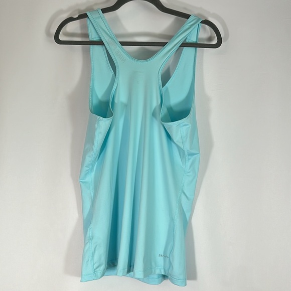 Nike Pro Bright Blue Logo Racerback Tank Top Large - Picture 6 of 7